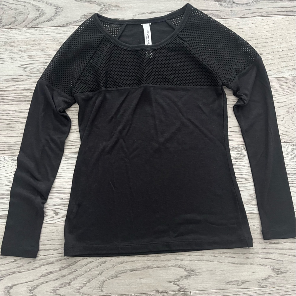 Lorna Jane Black Mesh Top